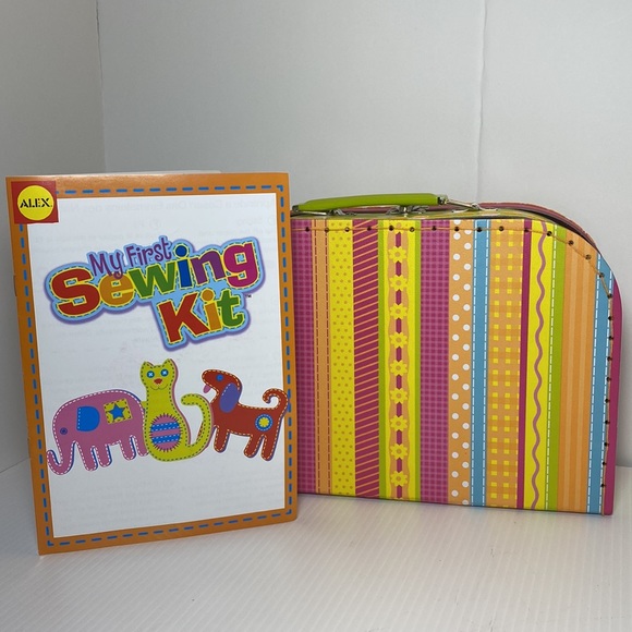 My First Sewing Kit - Picture 10 of 10